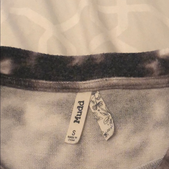 Tie Dye flowy crop sweater - Picture 2 of 4